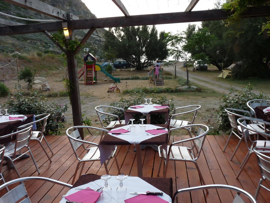 Camping Mobile Home U Sole Marinu Patrimonio Dış mekan fotoğraf