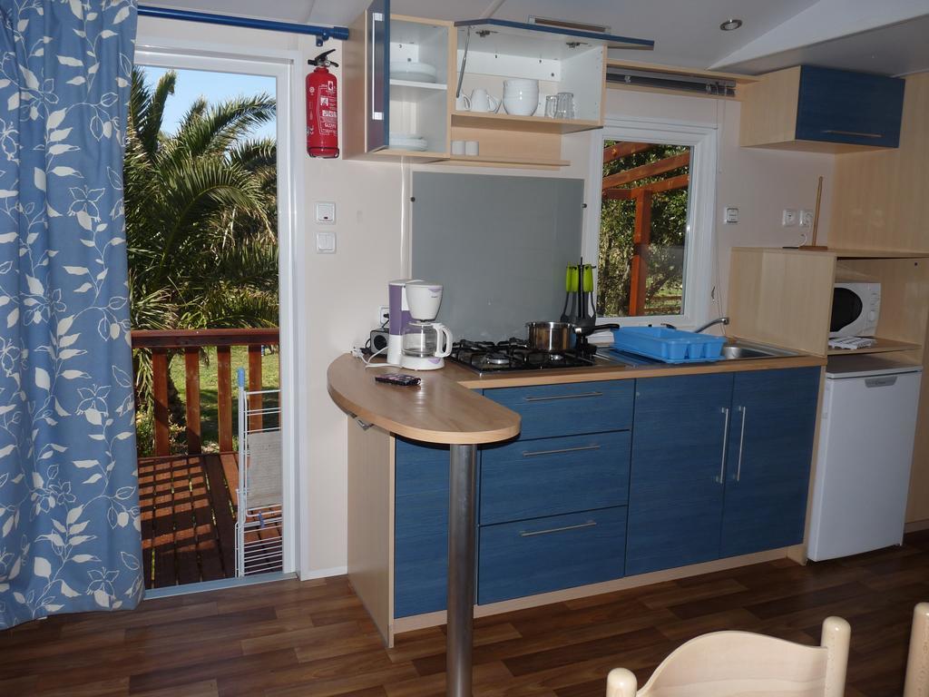 Camping Mobile Home U Sole Marinu Patrimonio Oda fotoğraf