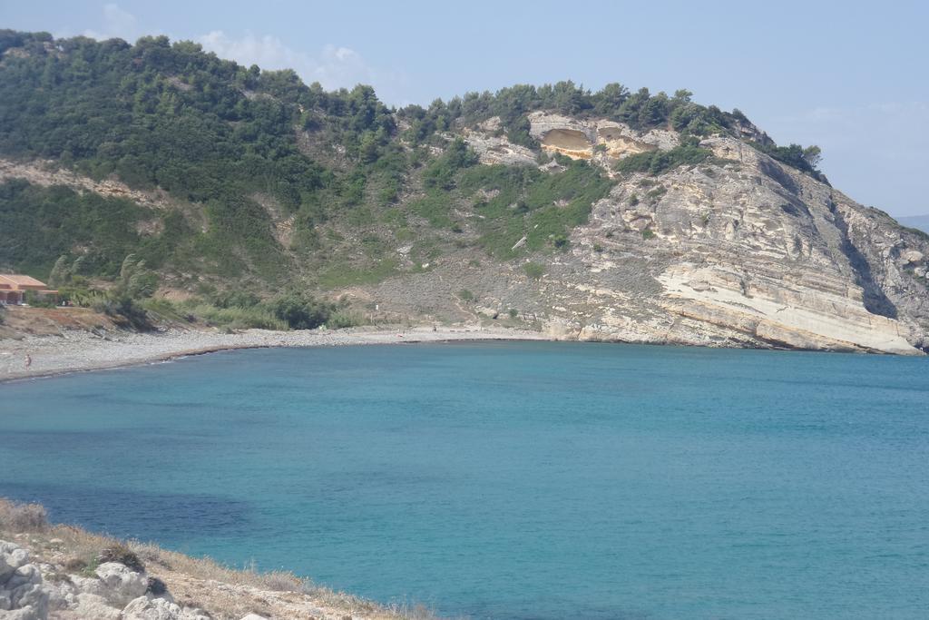 Camping Mobile Home U Sole Marinu Patrimonio Dış mekan fotoğraf