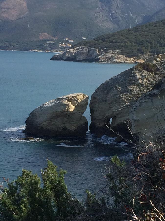 Camping Mobile Home U Sole Marinu Patrimonio Dış mekan fotoğraf